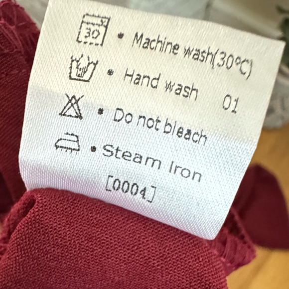 NWOT Wide-Leg Burgundy Jumpsuit - Picture 4 of 6